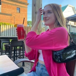 Meet your Posher, Devyn